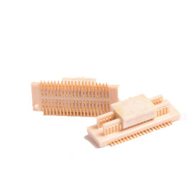 0.5mm 2 * 50P SMT บอร์ดกับตัวเชื่อมต่อบอร์ดพร้อมโพสต์ Phosphor PA9T Bronze Gold Flash
