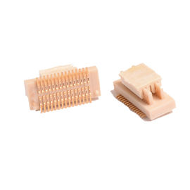 0.5mm 2 * 50P SMT บอร์ดกับตัวเชื่อมต่อบอร์ดพร้อมโพสต์ Phosphor PA9T Bronze Gold Flash