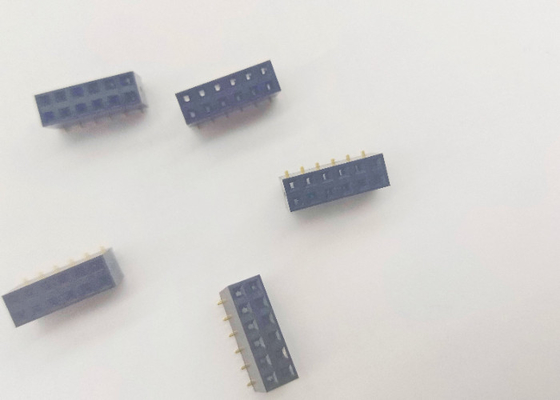 SMT Type 2.54 Mm ส่วนหัวของตัวเมียมุมขวา PA 9T วัสดุพลาสติก